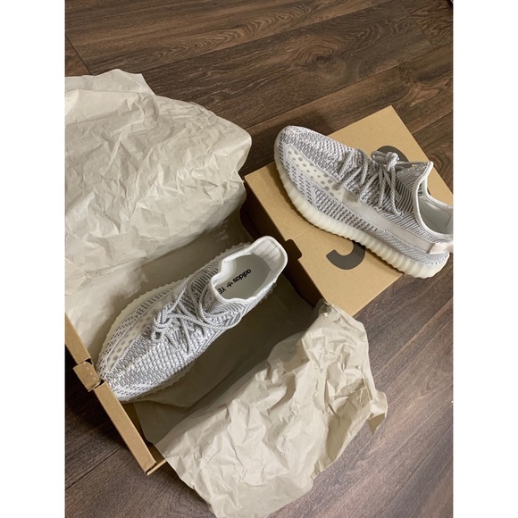 Ch 31,500 D Y GI��Y YEEZY 350 STATIC Gi�� r t xasaxa